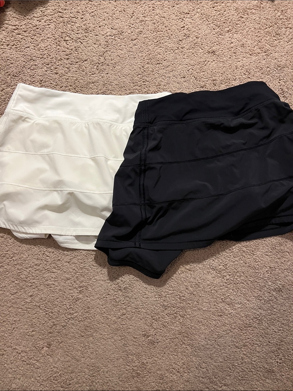 Lululemon Pace Rival Mid-Rise Skirt *Long : Lemon Sorbet and black. Both 6